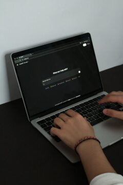 Comprehensive Guide to Prompt Engineering